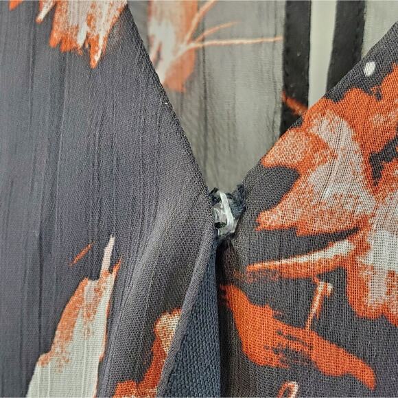 NWT Ash & Violet sexy partly sheer floral v neck bodysuit size small - Picture 7 of 12